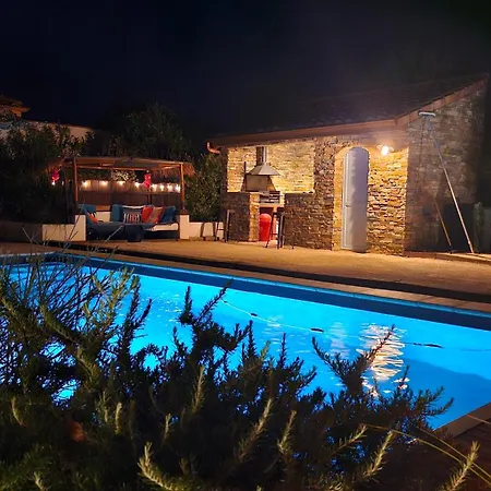 Bed & Breakfast D'hotes Du Mas De La Corniche Joyeuse
